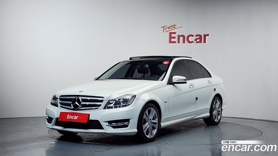 Mercedes-Benz C-Class 2012