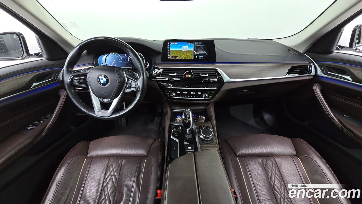 BMW 5-Series 2018