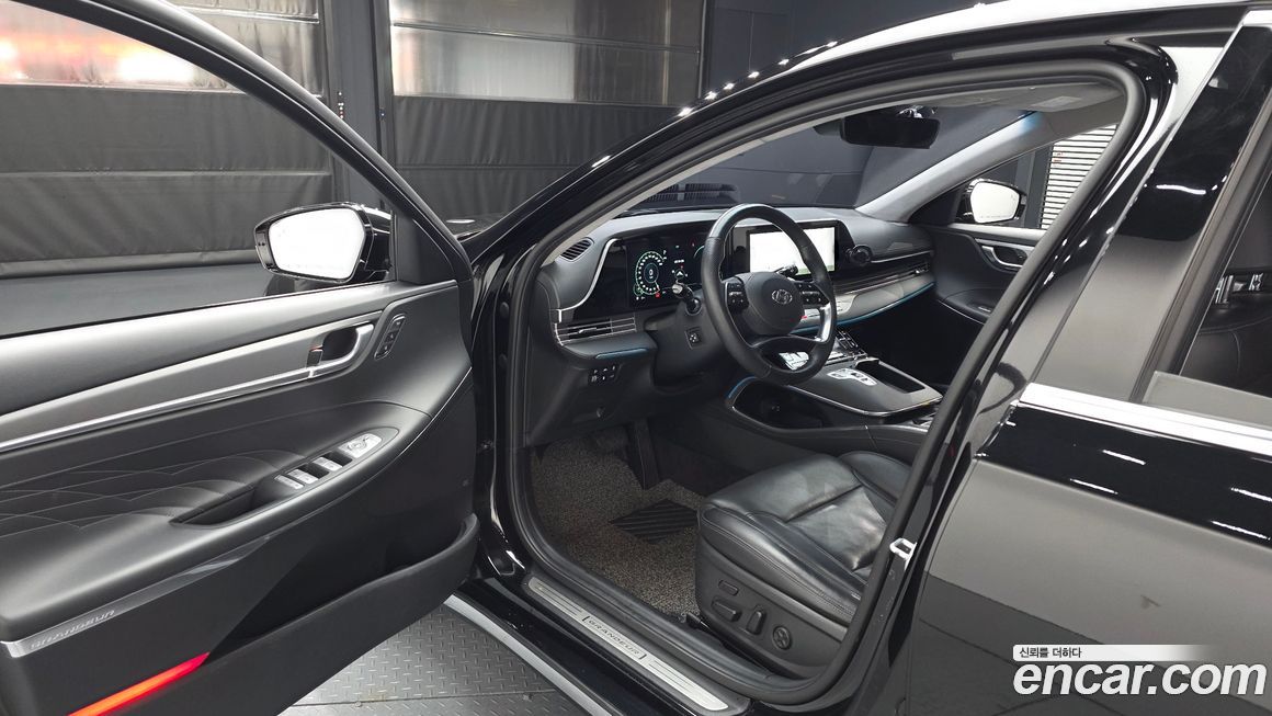 Hyundai Grandeur 2020