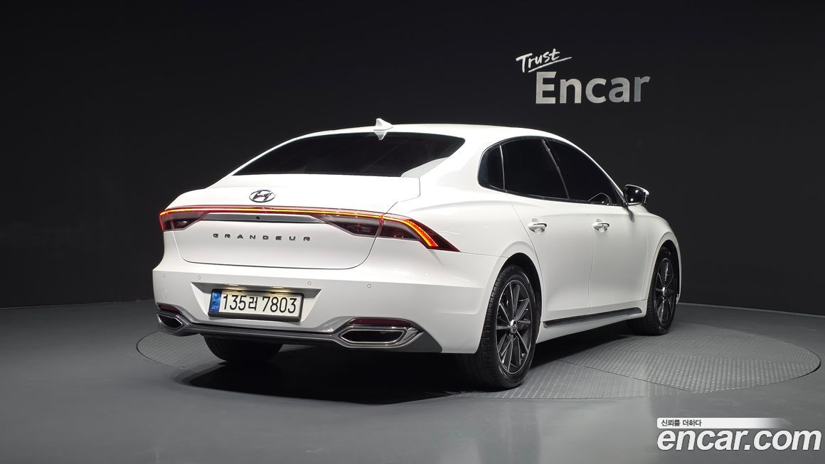 Hyundai Grandeur 2022