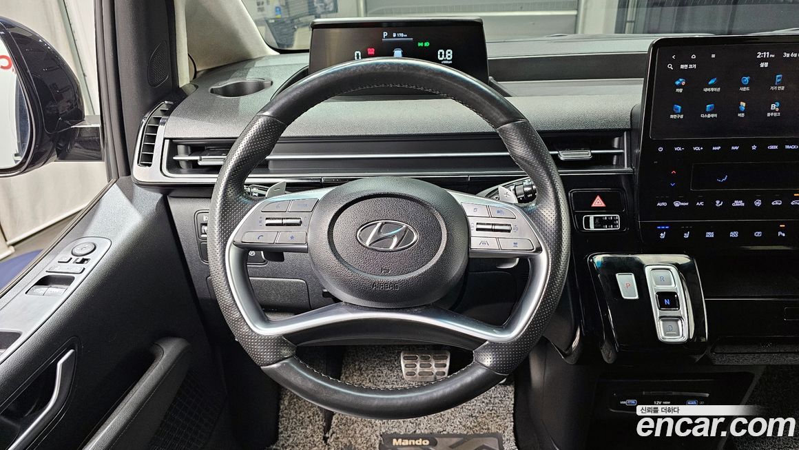 Hyundai Staria 2023