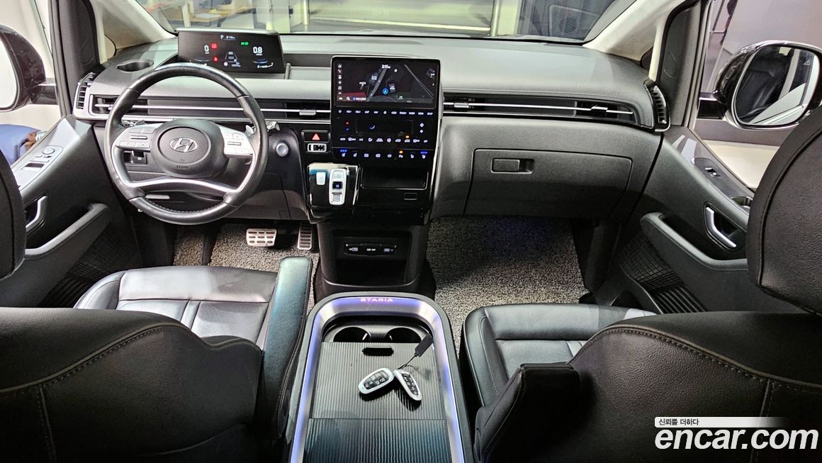 Hyundai Staria 2023
