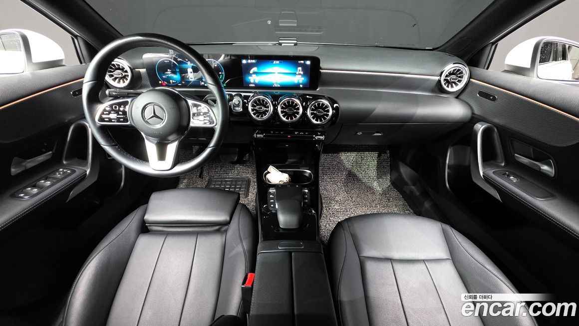 Mercedes-Benz A-Class 2022