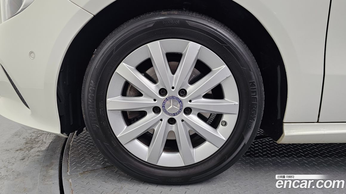 Mercedes-Benz A-Class 2016