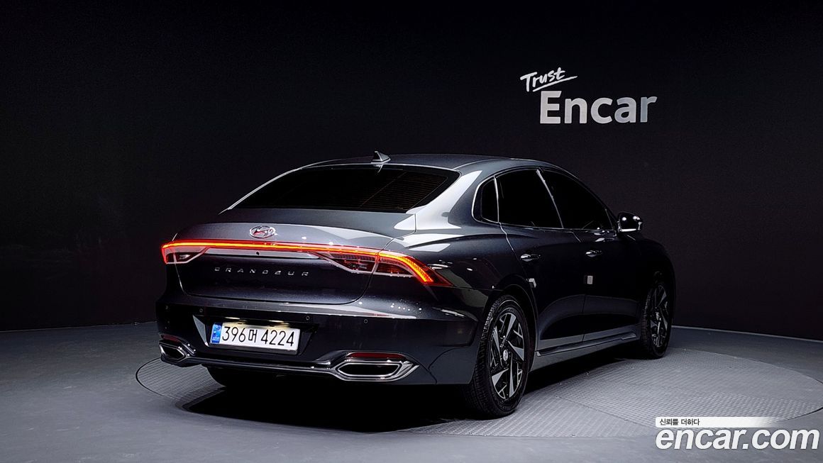 Hyundai Grandeur 2022