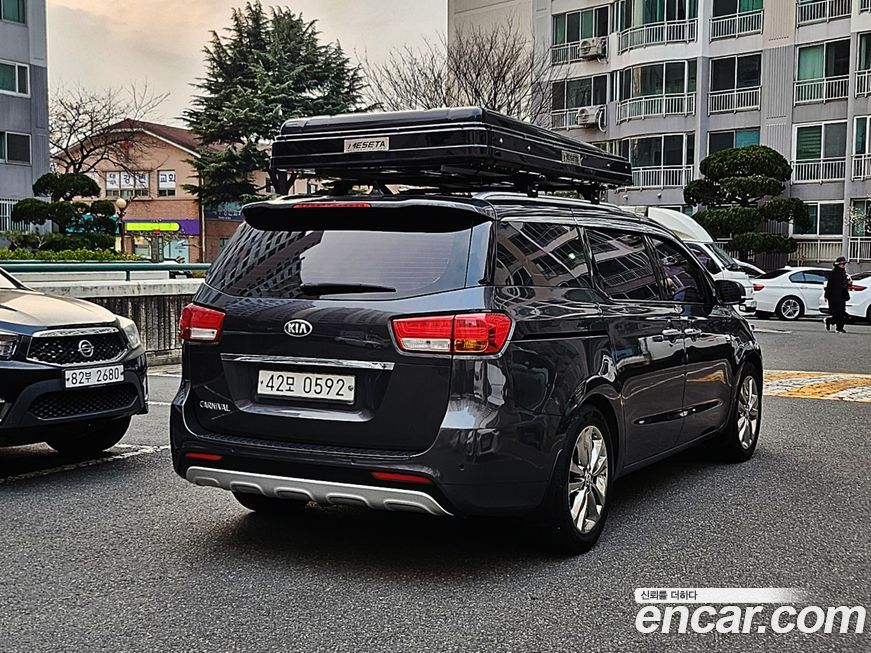 Kia Canival 2016