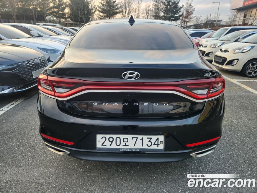 Hyundai Grandeur 2018