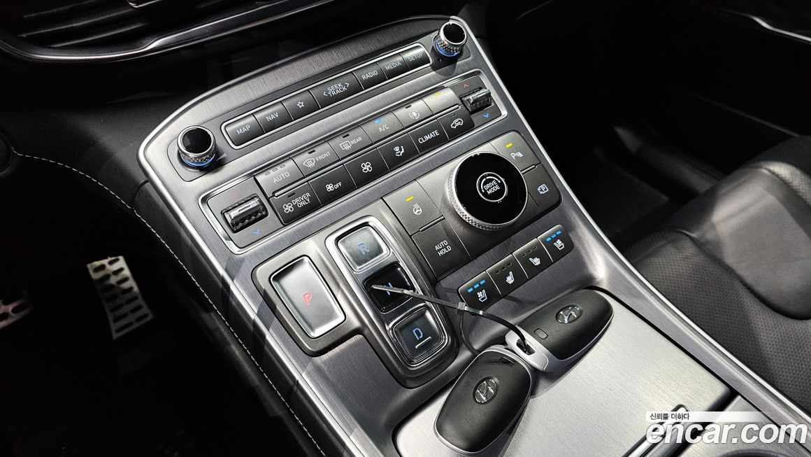 Hyundai Santafe 2022