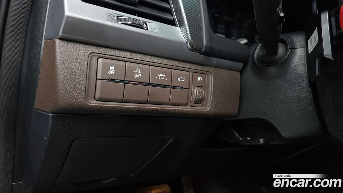 KG_Mobility_Ssangyong Rexton 2023