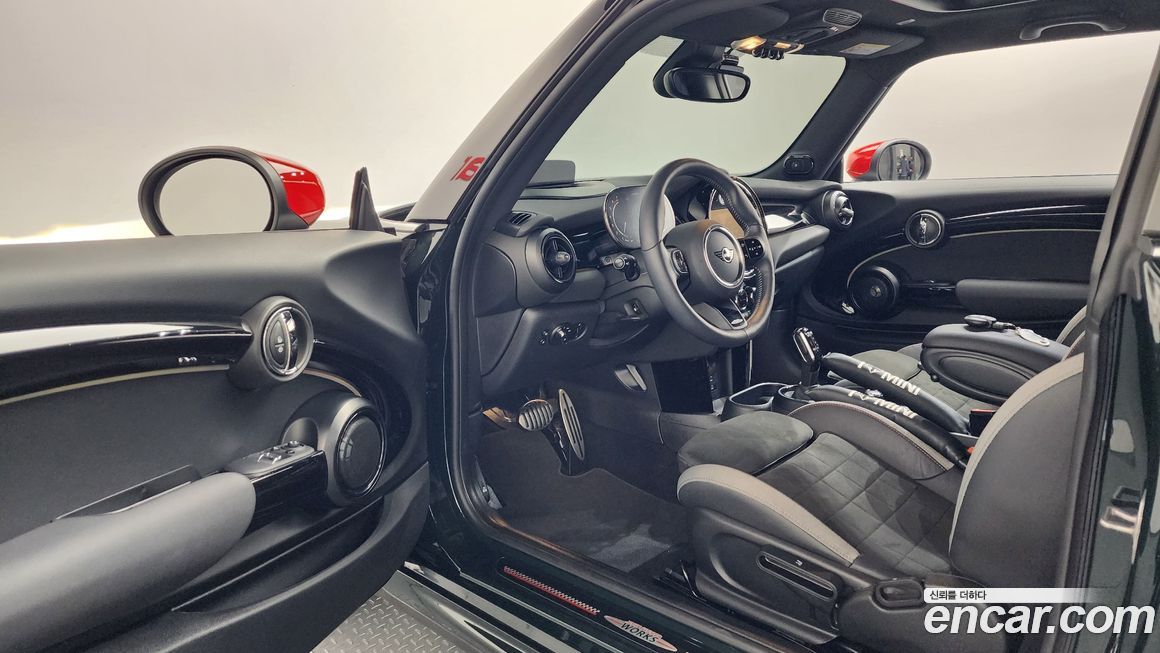 Mini Cooper 2024