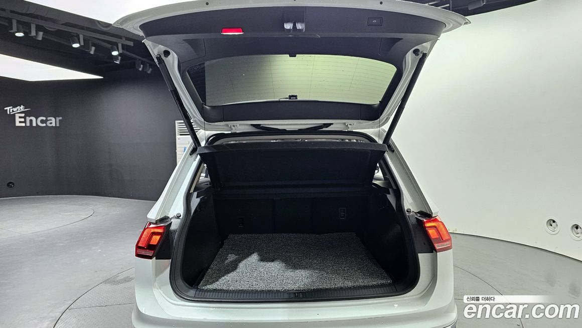 Volkswagen Tiguan 2024