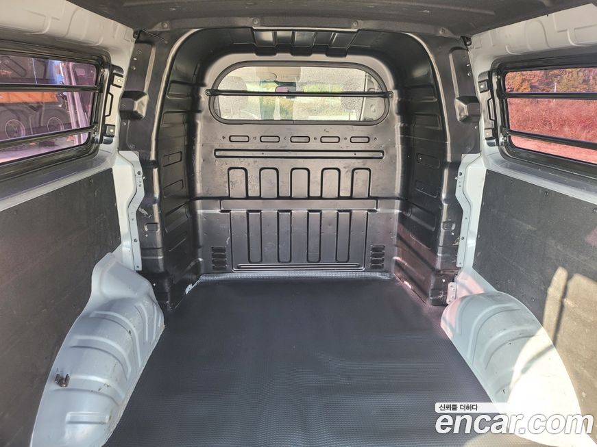 Hyundai Starex 2019