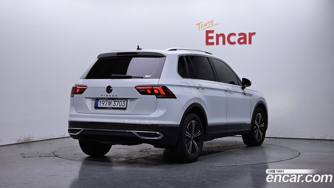 Volkswagen Tiguan 2024