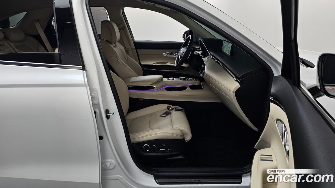 Genesis GV70 2024