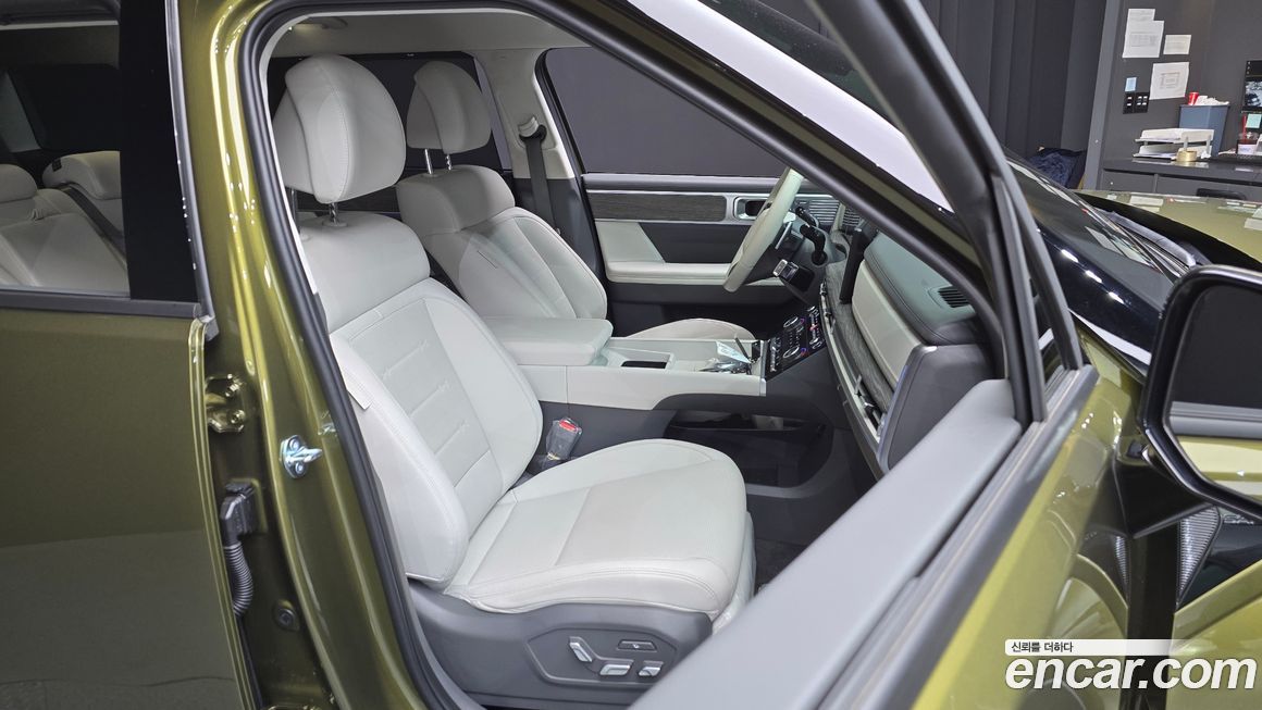 Hyundai Santafe 2025