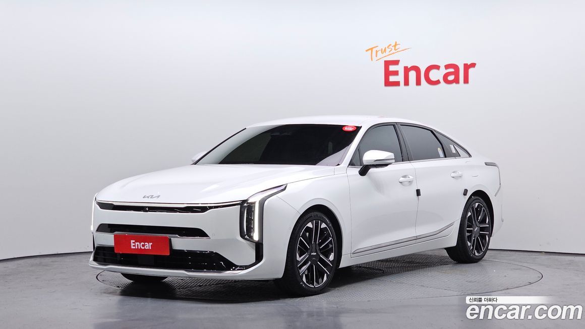 Kia K8 2025