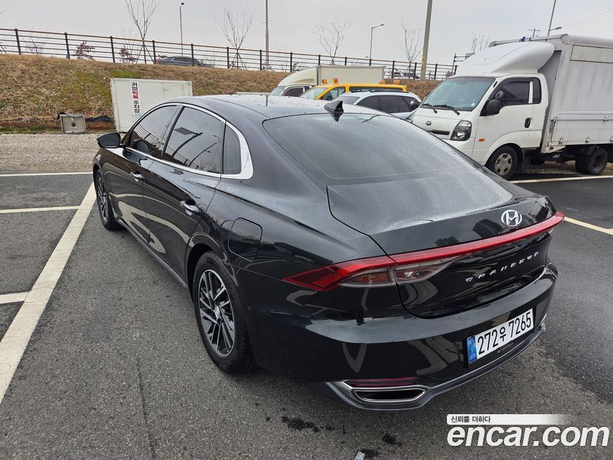 Hyundai Grandeur 2021