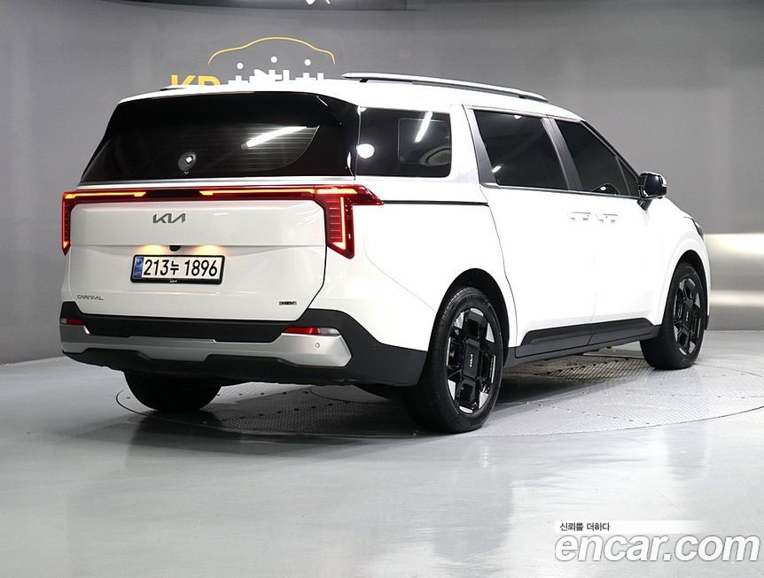 Kia Canival 2025