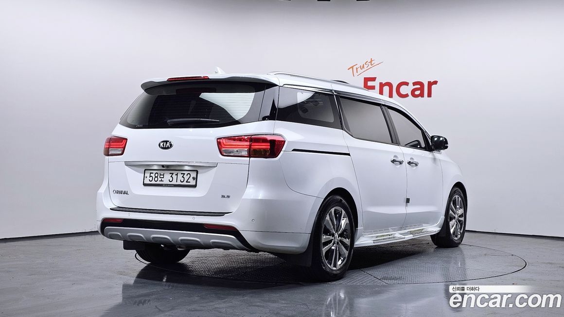 Kia Canival 2018