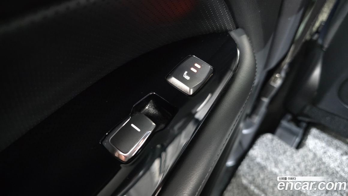 KG_Mobility_Ssangyong Rexton 2019