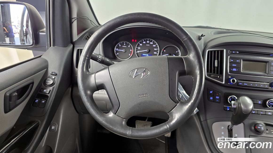 Hyundai Starex 2019
