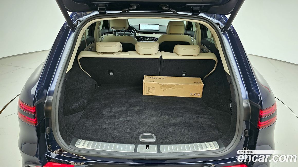 Genesis GV70 2024