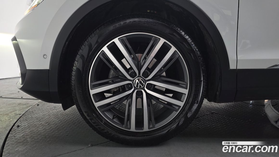 Volkswagen Tiguan 2024