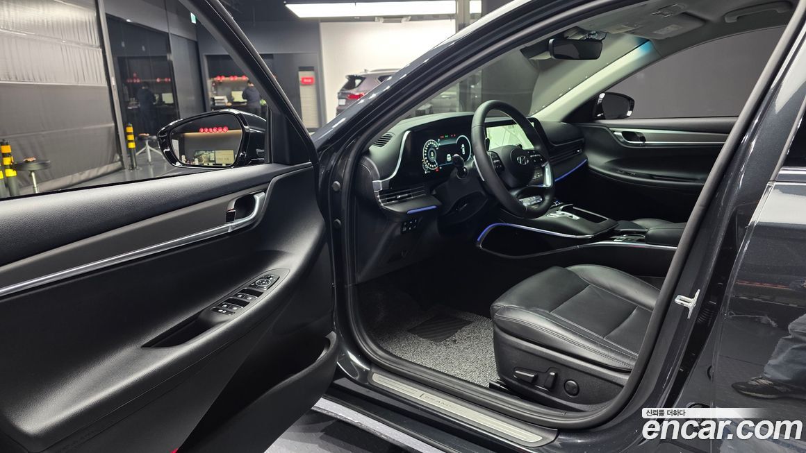 Hyundai Grandeur 2021