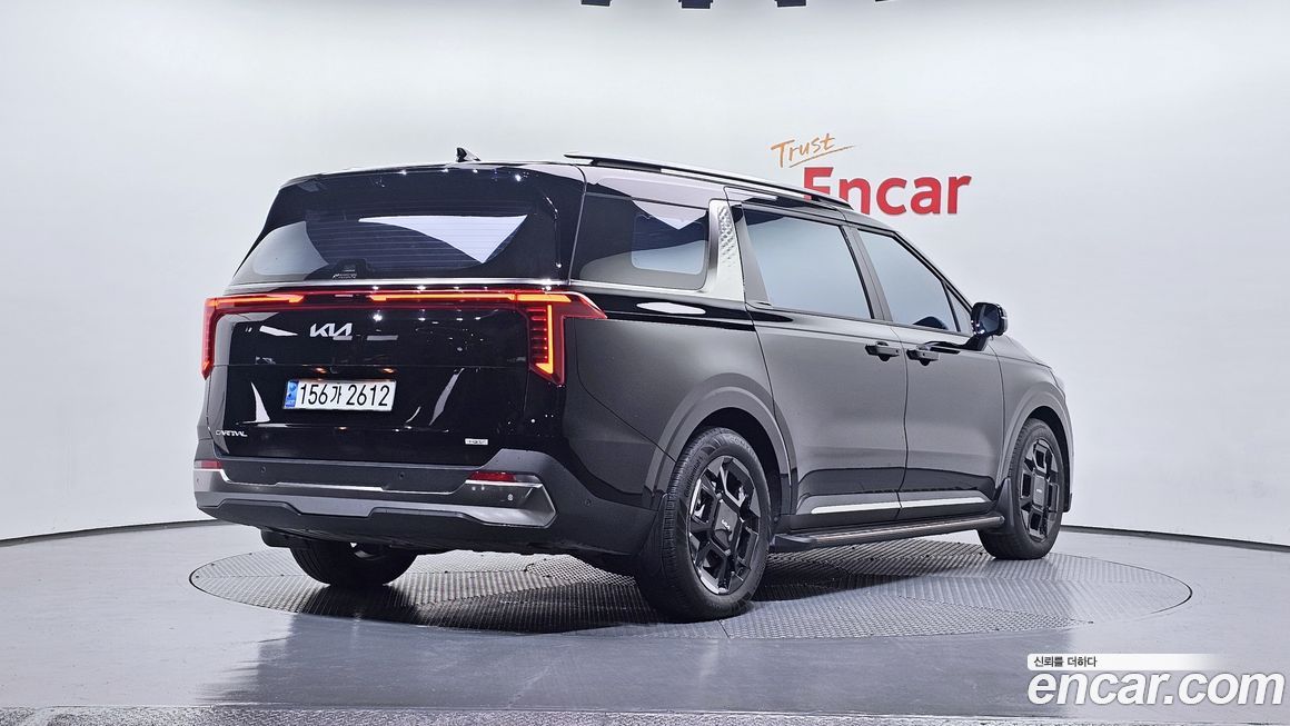Kia Canival 2024