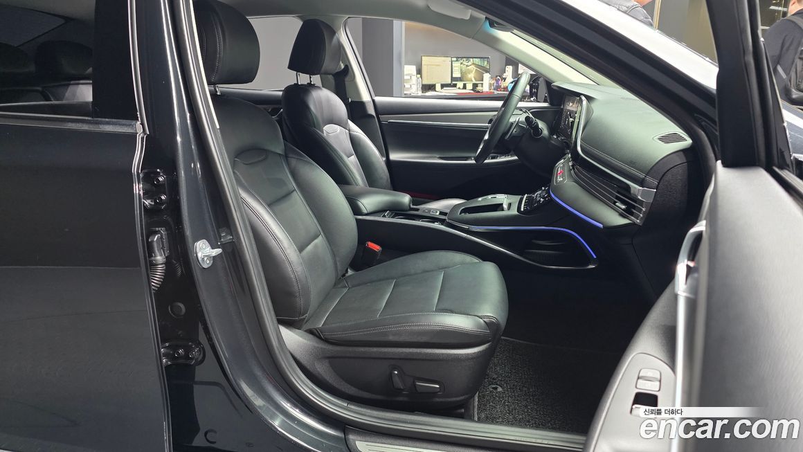 Hyundai Grandeur 2021