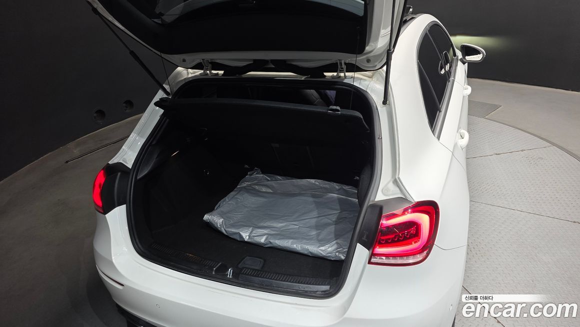 Mercedes-Benz A-Class 2020