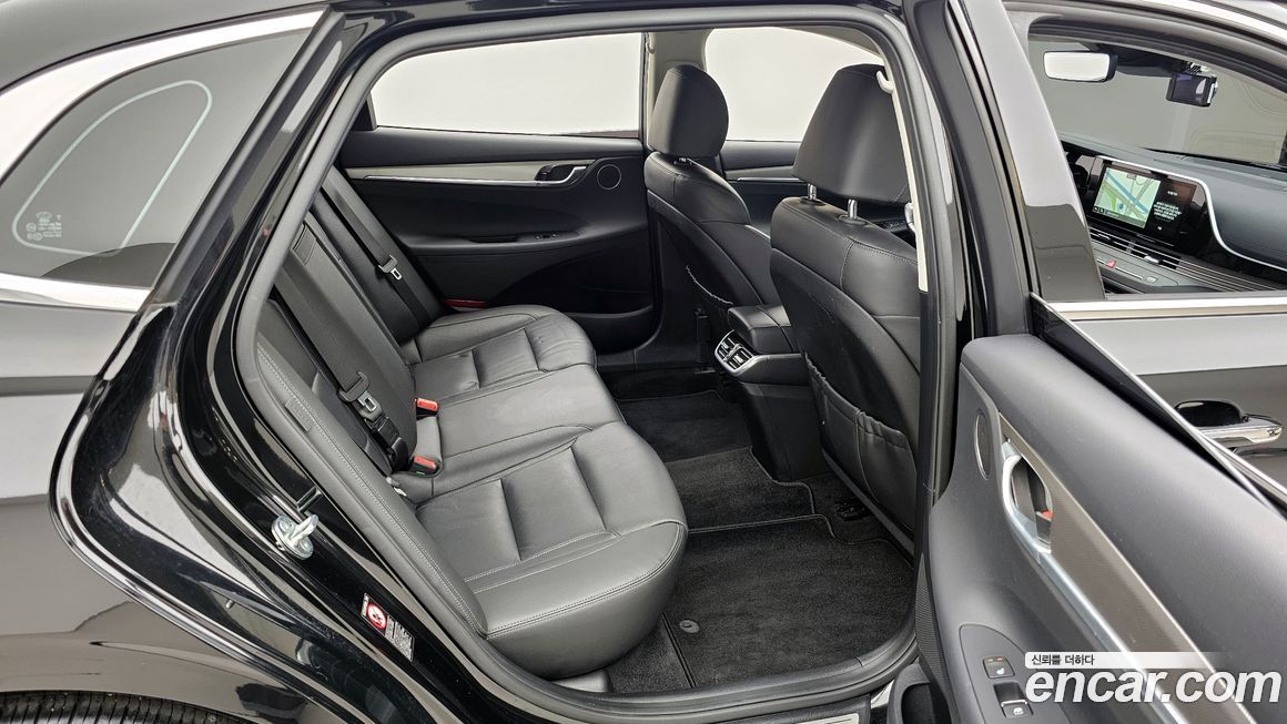 Hyundai Grandeur 2021