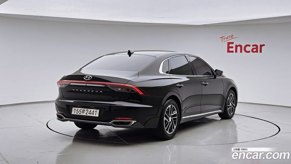 Hyundai Grandeur 2021