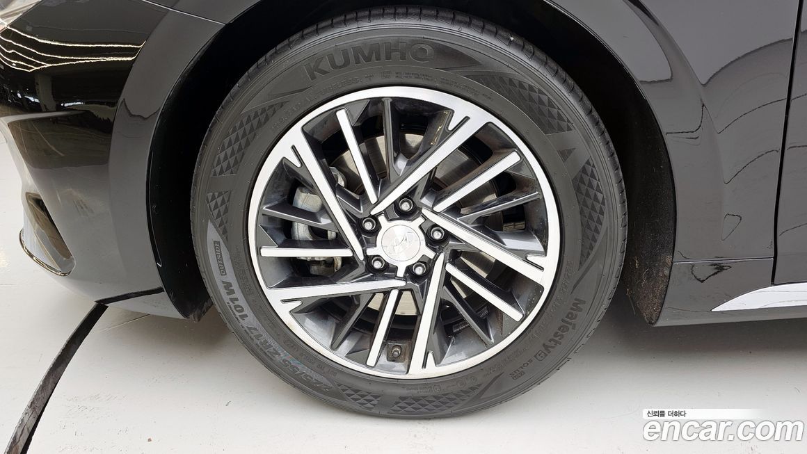 Hyundai Grandeur 2021