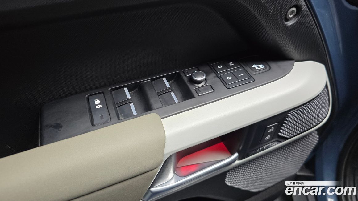 Land Rover Defender 2020