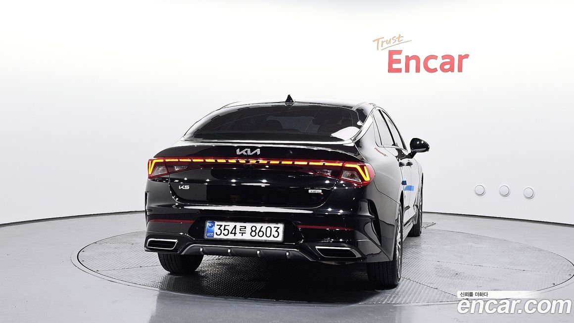 Kia K5 2023