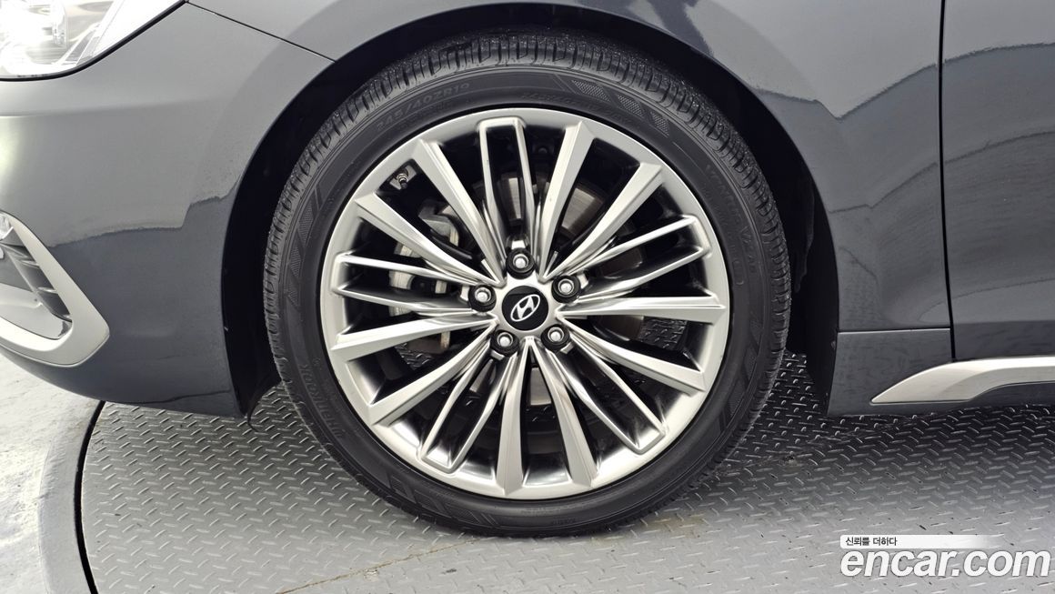 Hyundai Grandeur 2017