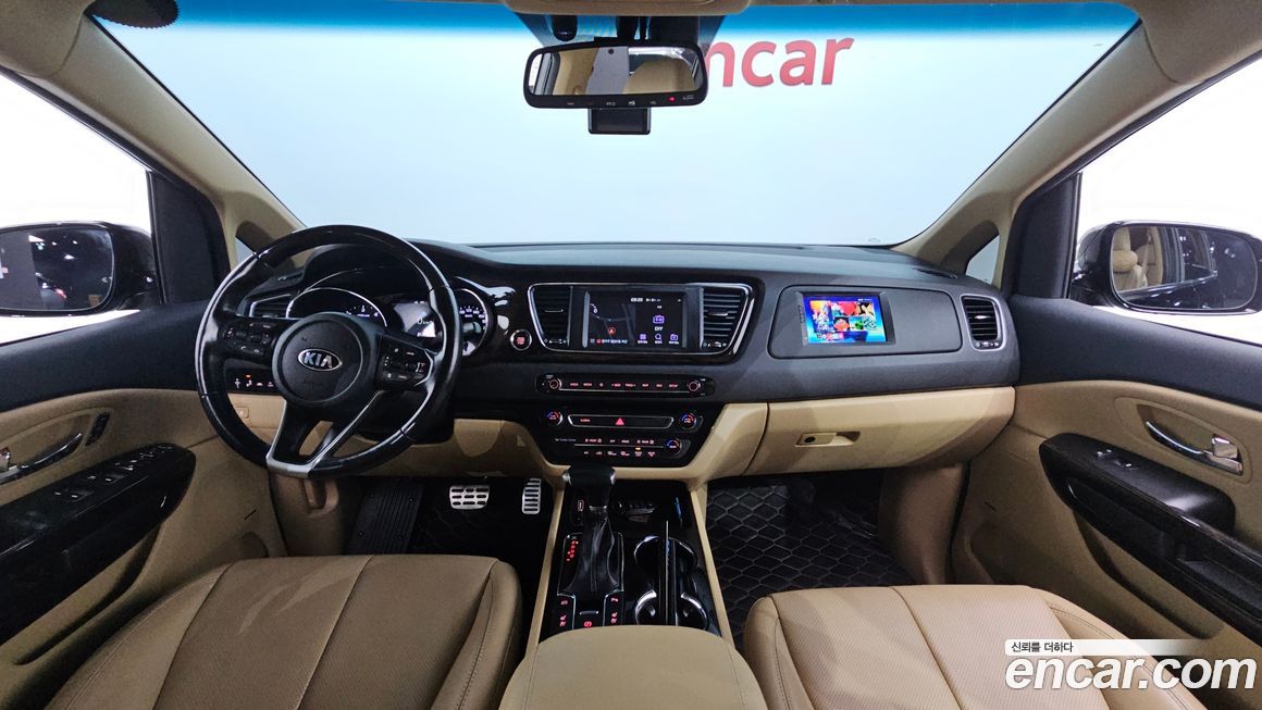 Kia Canival 2019