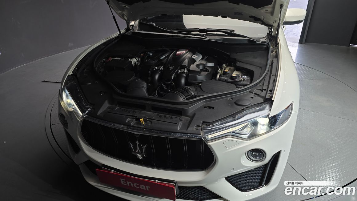 Maserati Levante 2019