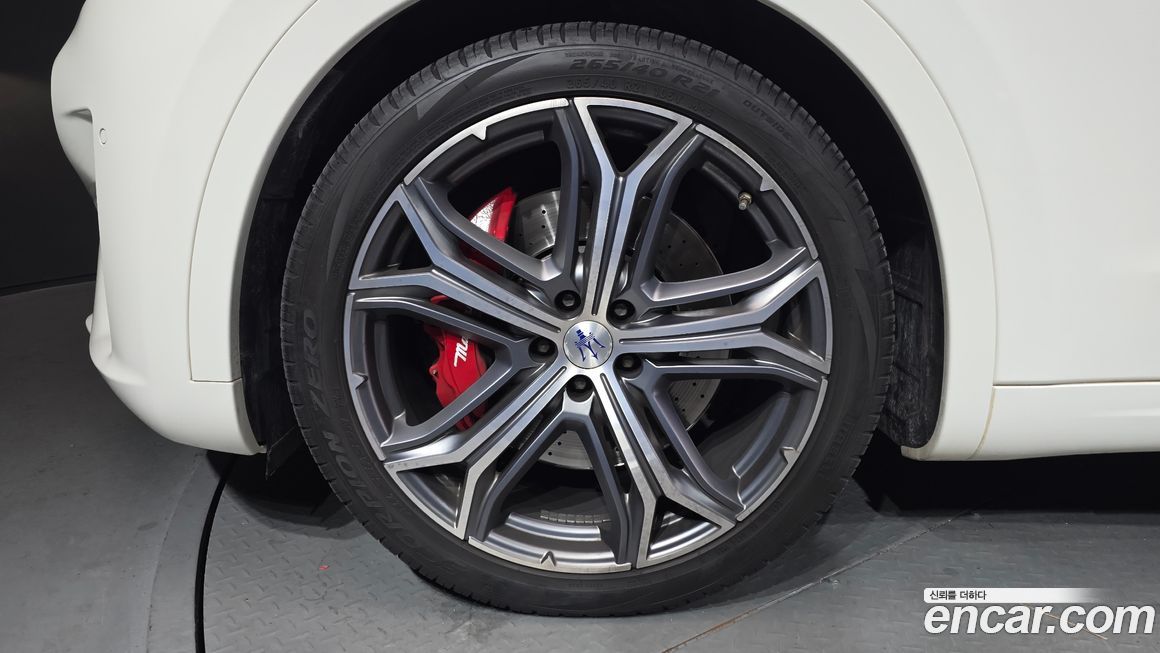 Maserati Levante 2019