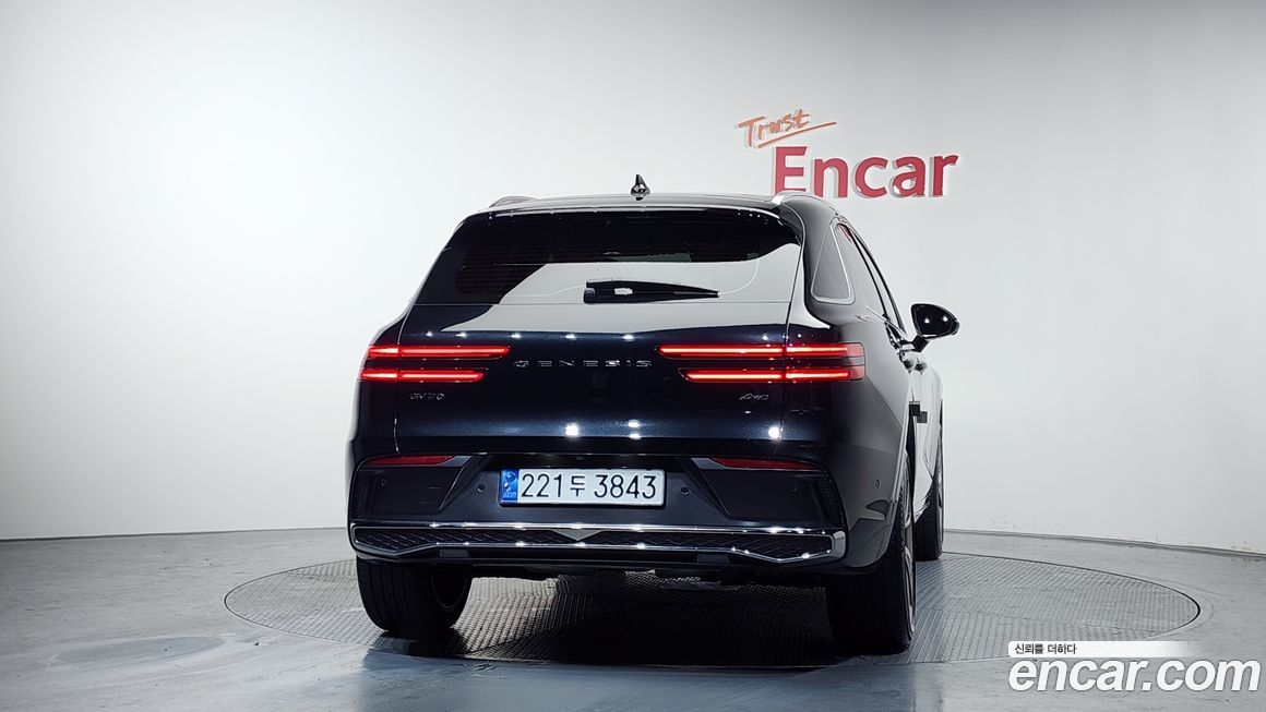 Genesis GV70 2025