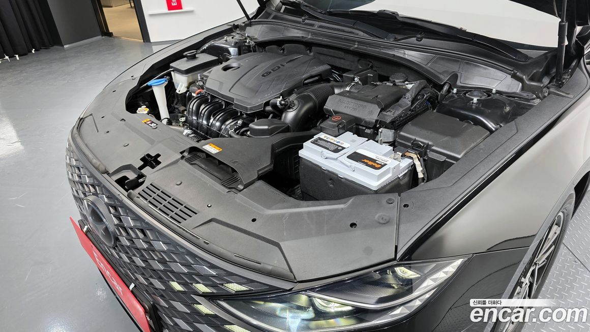 Hyundai Grandeur 2020