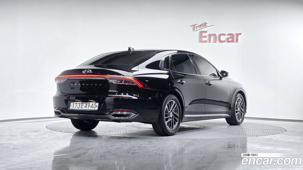 Hyundai Grandeur 2020