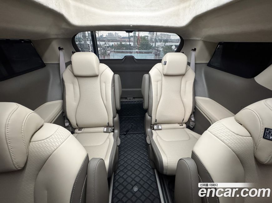 Kia Canival 2024