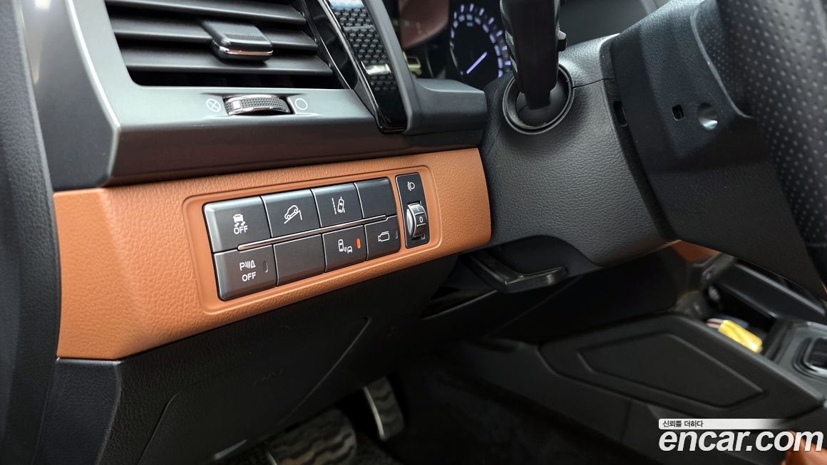 KG_Mobility_Ssangyong Rexton 2020