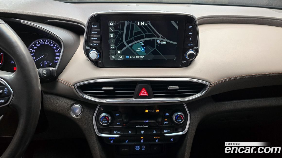 Hyundai Santafe 2020