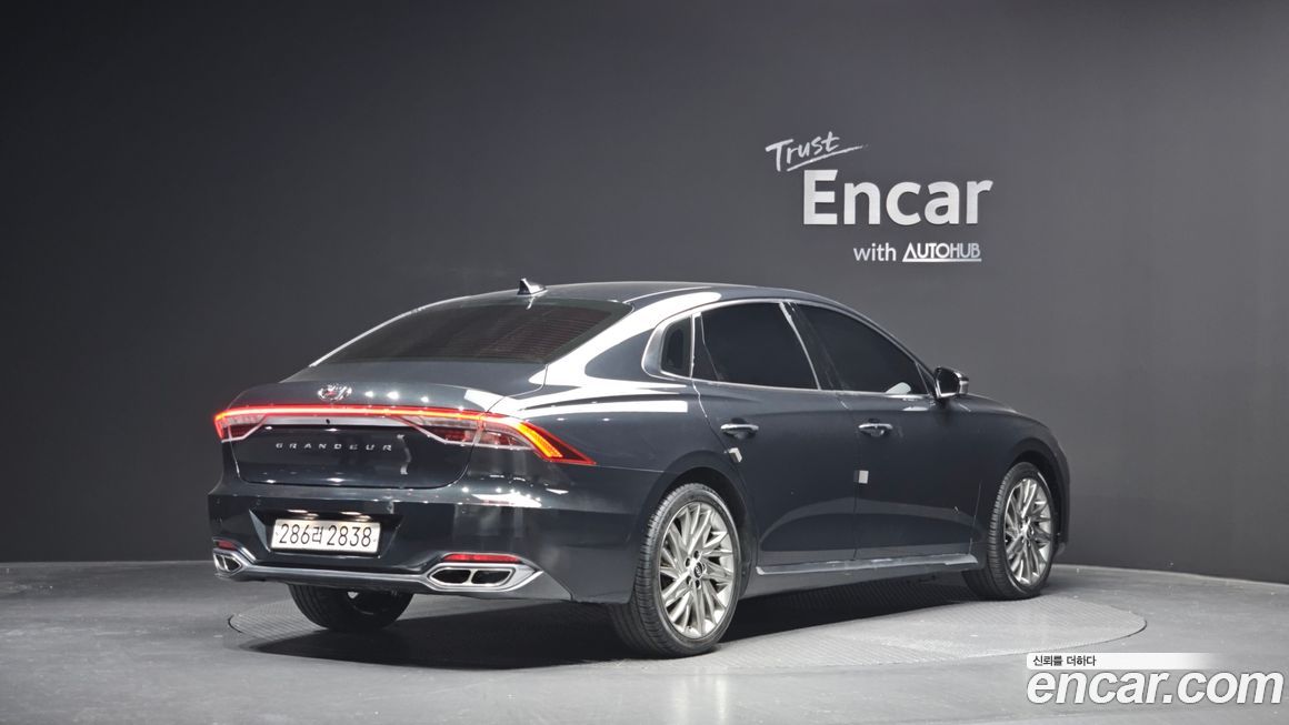 Hyundai Grandeur 2021