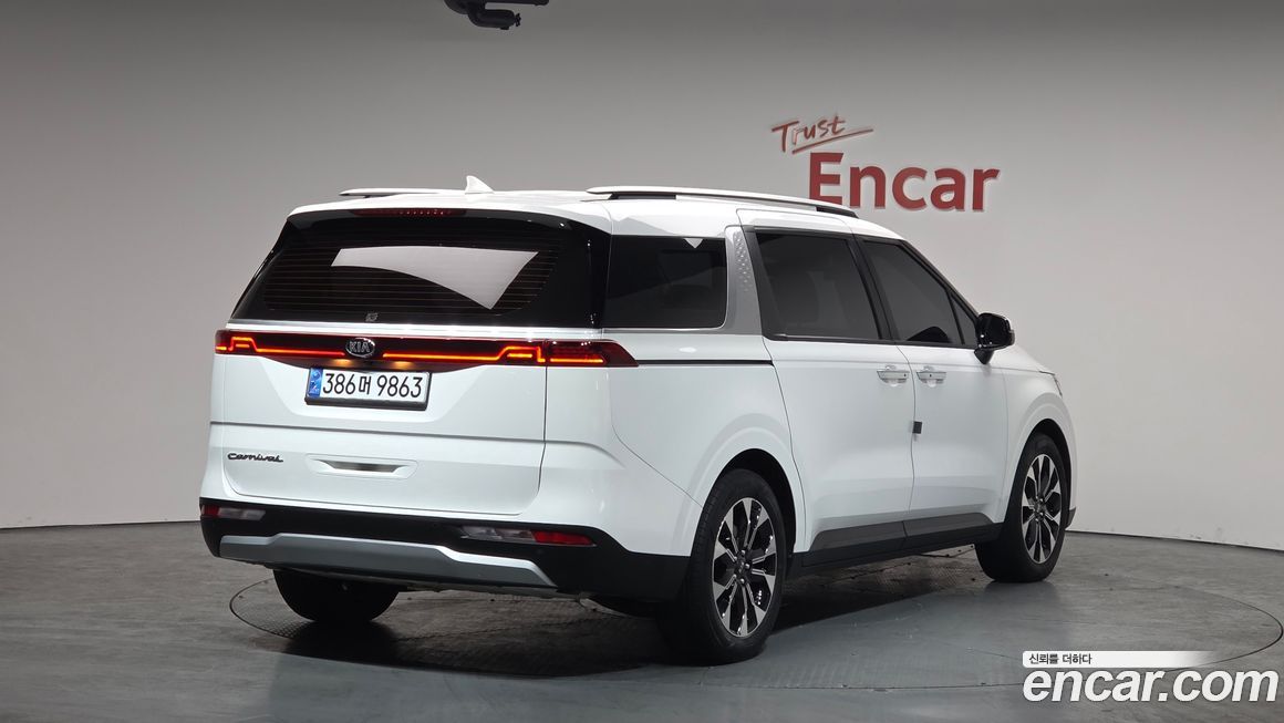 Kia Canival 2021