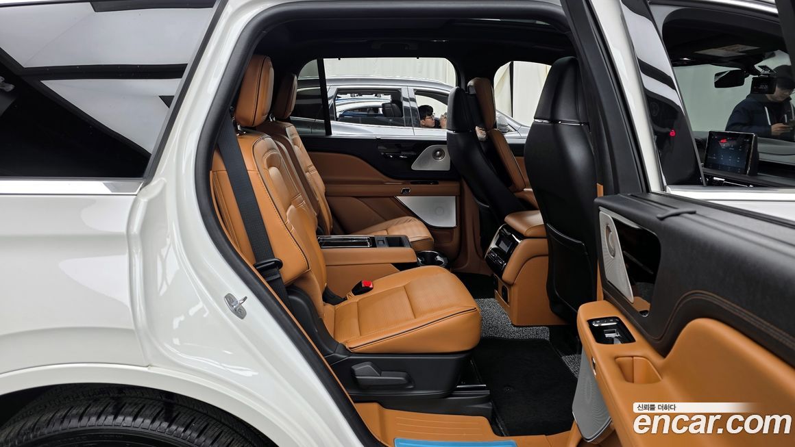 Lincoln Aviator 2023