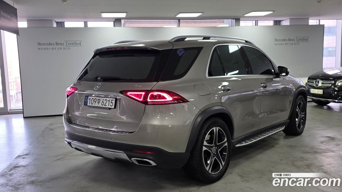 Mercedes-Benz GLE-Class 2022